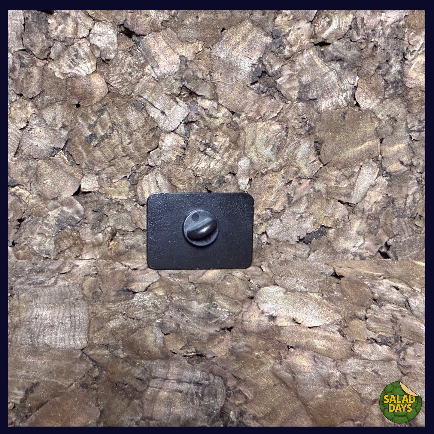 I'm High -Enamel Pin-