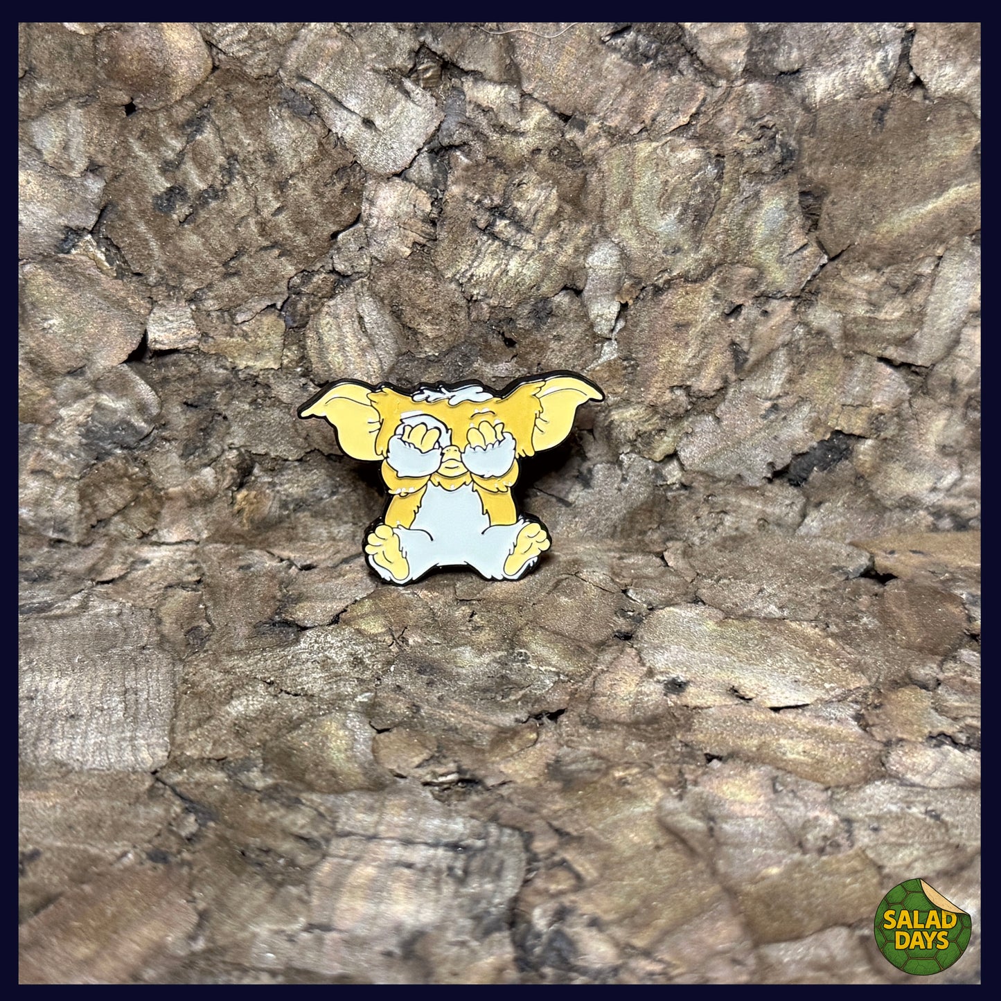 Gremlins -Enamel Pin- Scared Gizmo