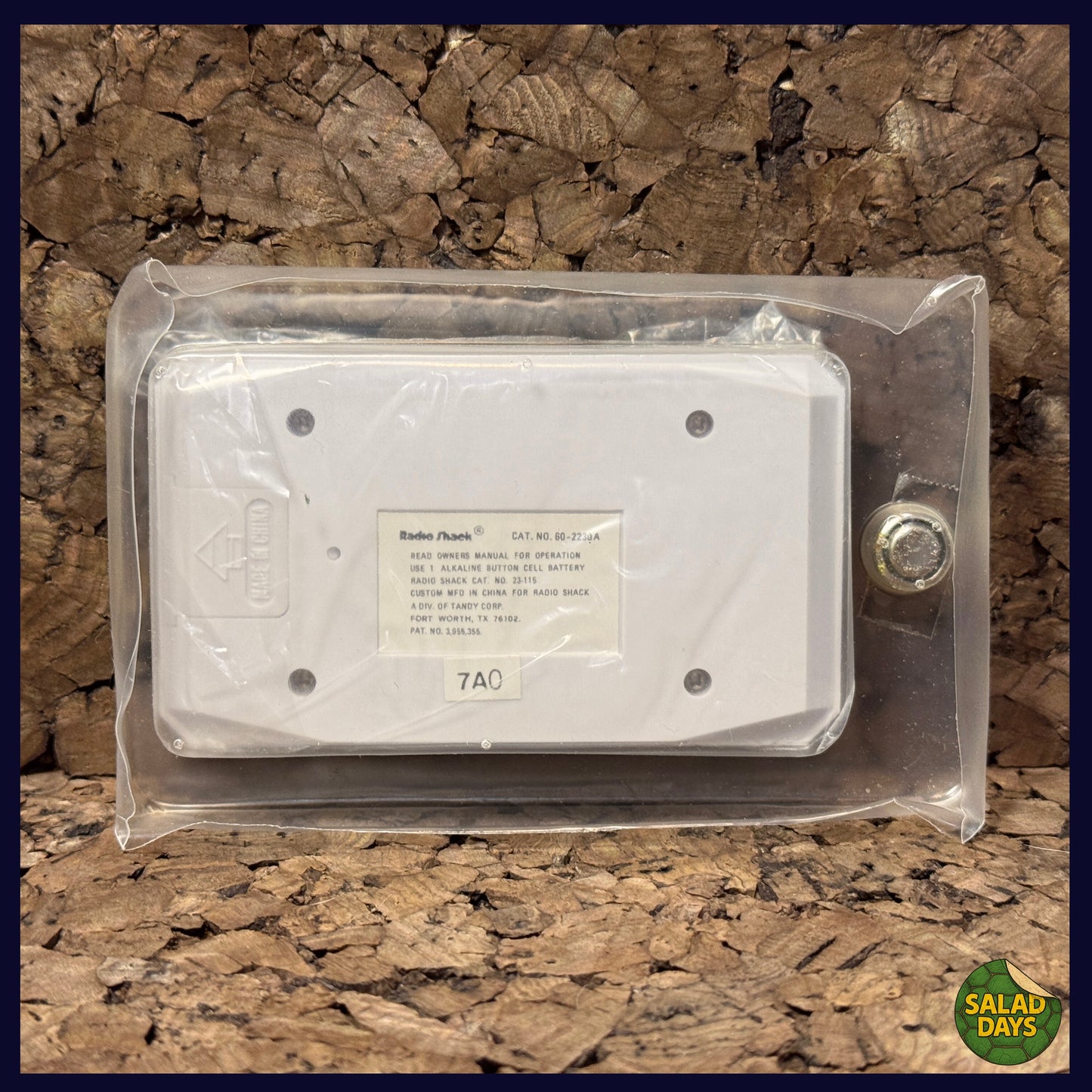 Space Alien -Radio Shack- Handheld Video Game NEW