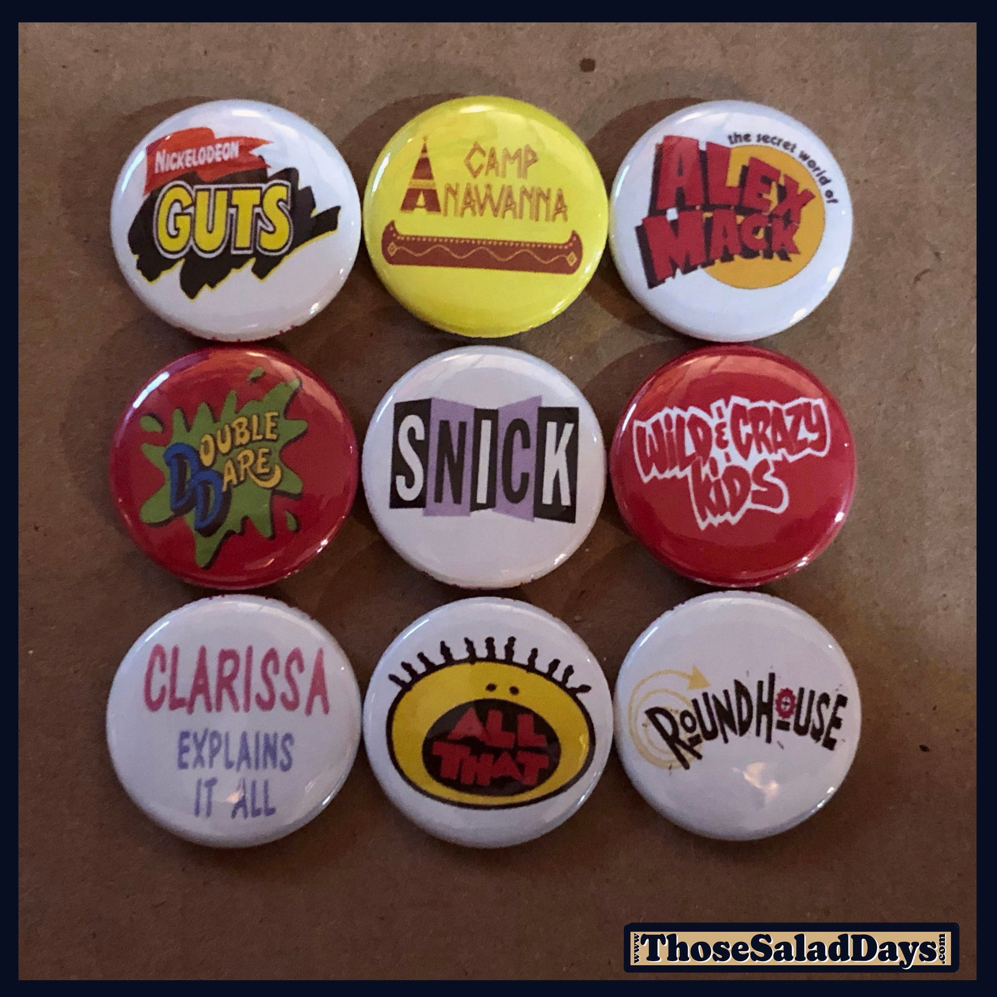 8 button set featuring images from Snick on a brown background.