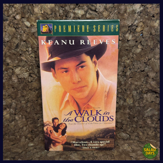Walk in the Clouds -VHS-