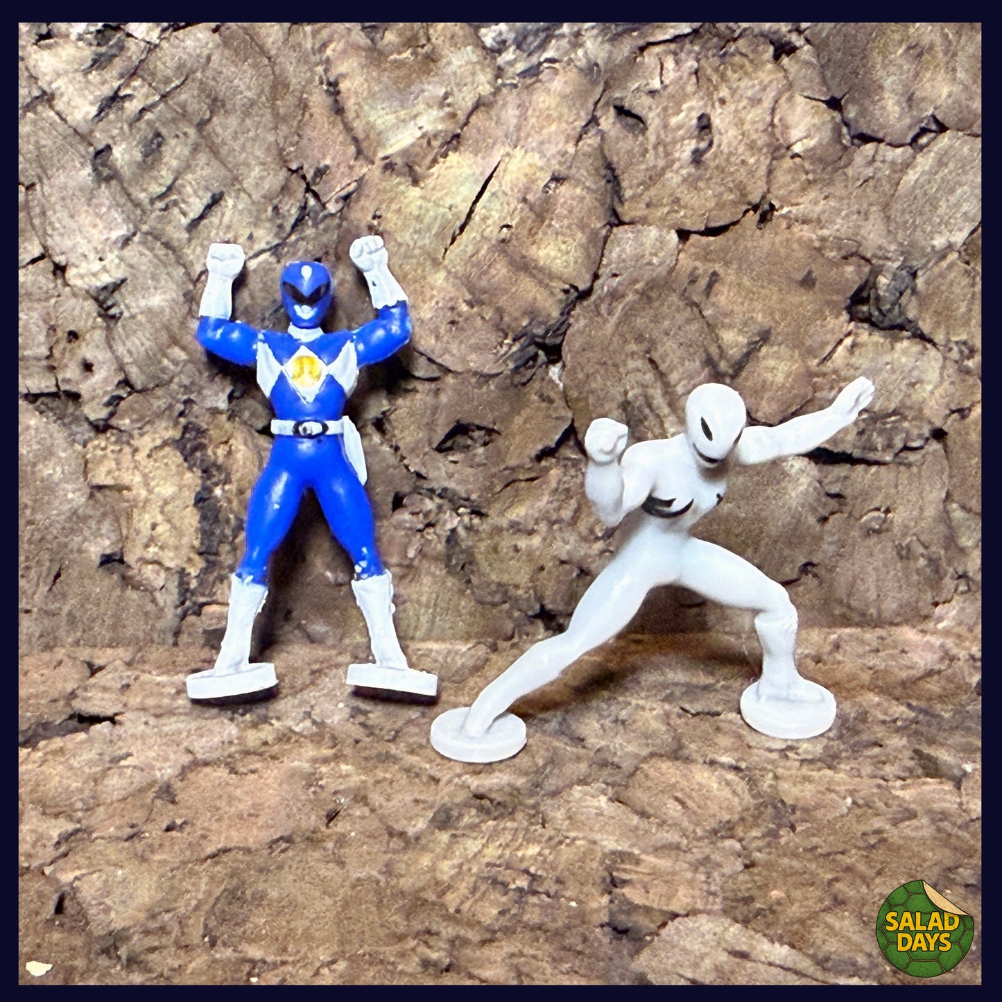 Mighty Morphin Power Rangers -Pack #2 Dragonzord vs Goldar- Micro Machines